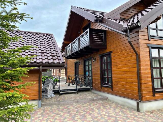 Виллы Hostynnyy Dvir Apartament Hotel Славское-4